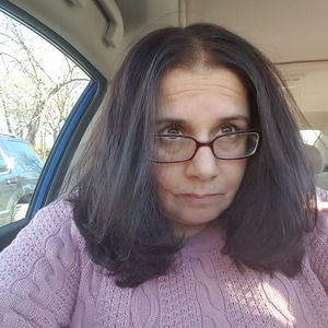 Meet your Posher, Debbie